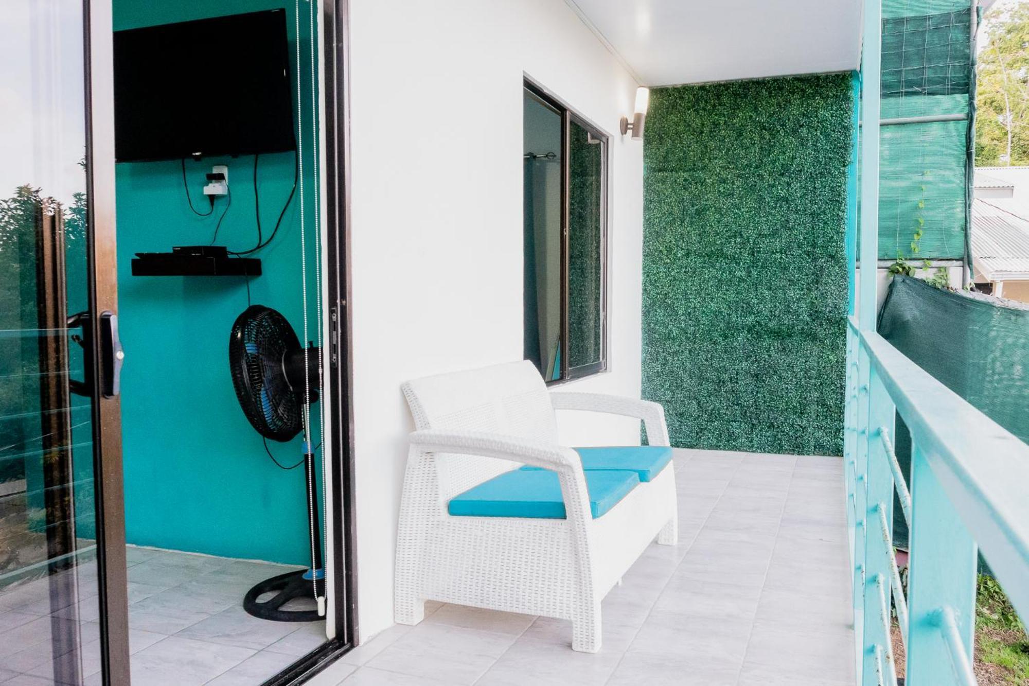 Ocean's Breeze Aparthotel Puerto Viejo de Talamanca Exterior foto
