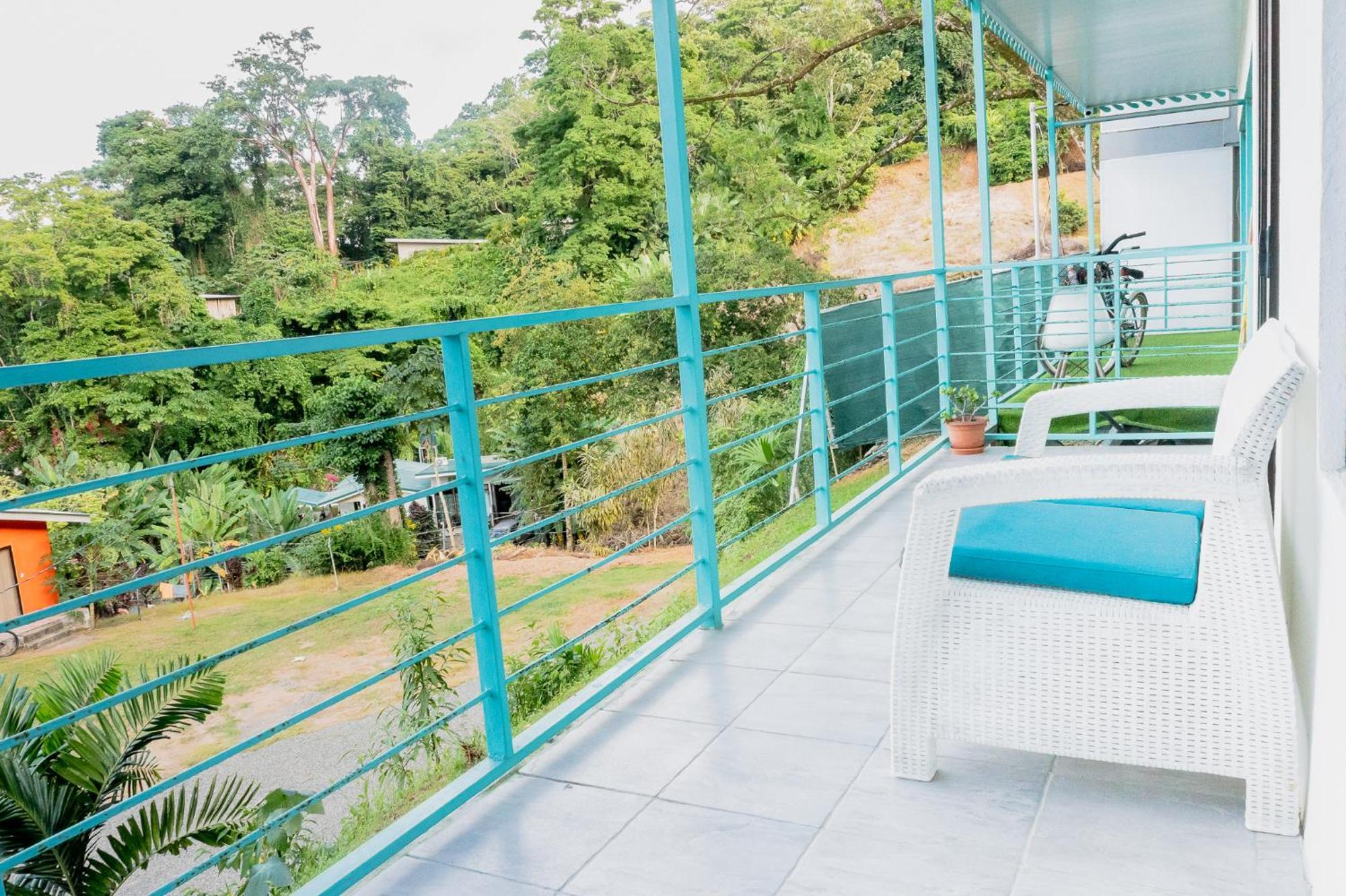 Ocean's Breeze Aparthotel Puerto Viejo de Talamanca Exterior foto